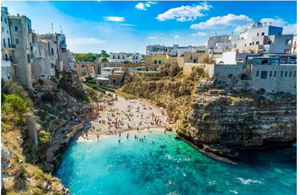 Il Pumo Rosso Villa Polignano a Mare Luaran gambar